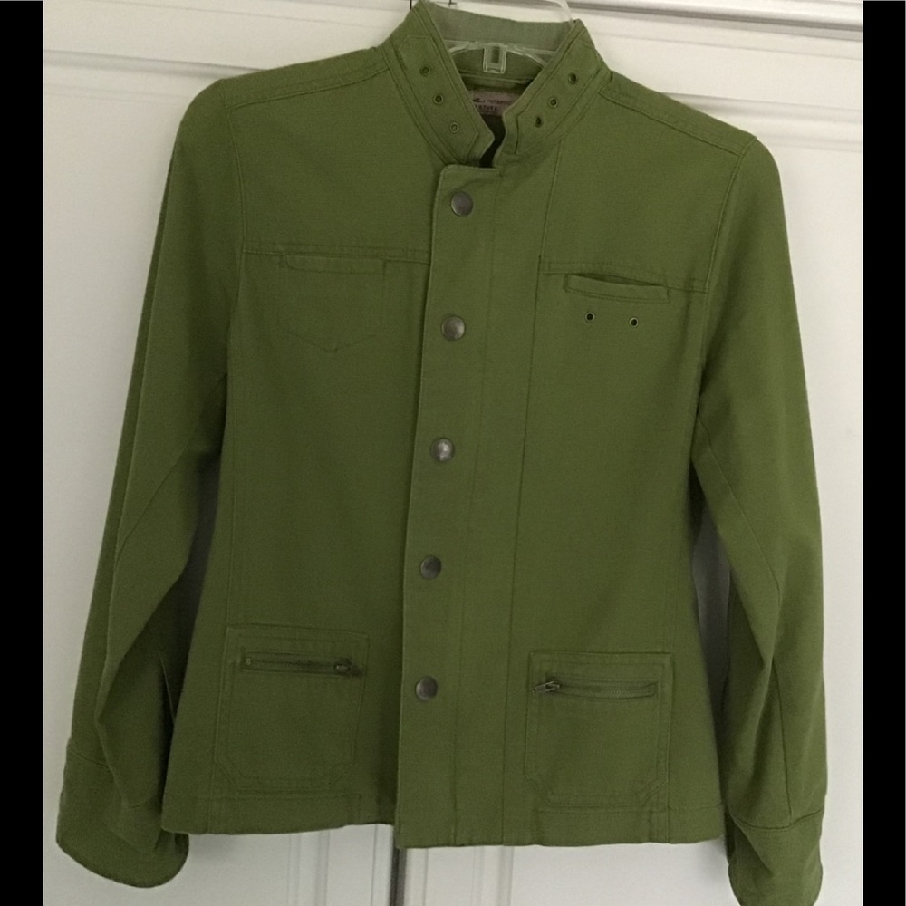 ADORABLE WOMEN’S CASUAL JACKET